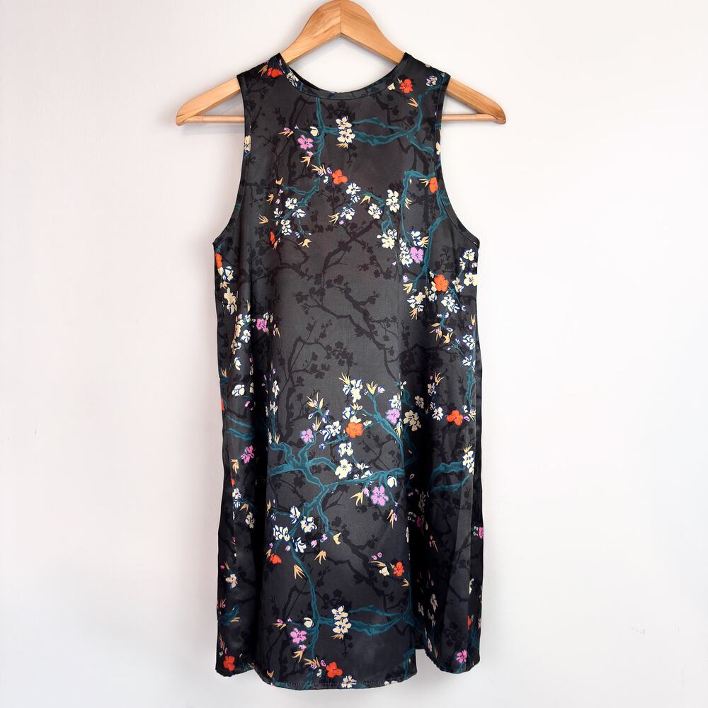 Urban Outfitters Kimchi Blue Women's Dress Size XS | Floral Satin Mini Dress